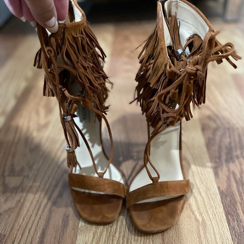 Steve Madden fringe heel